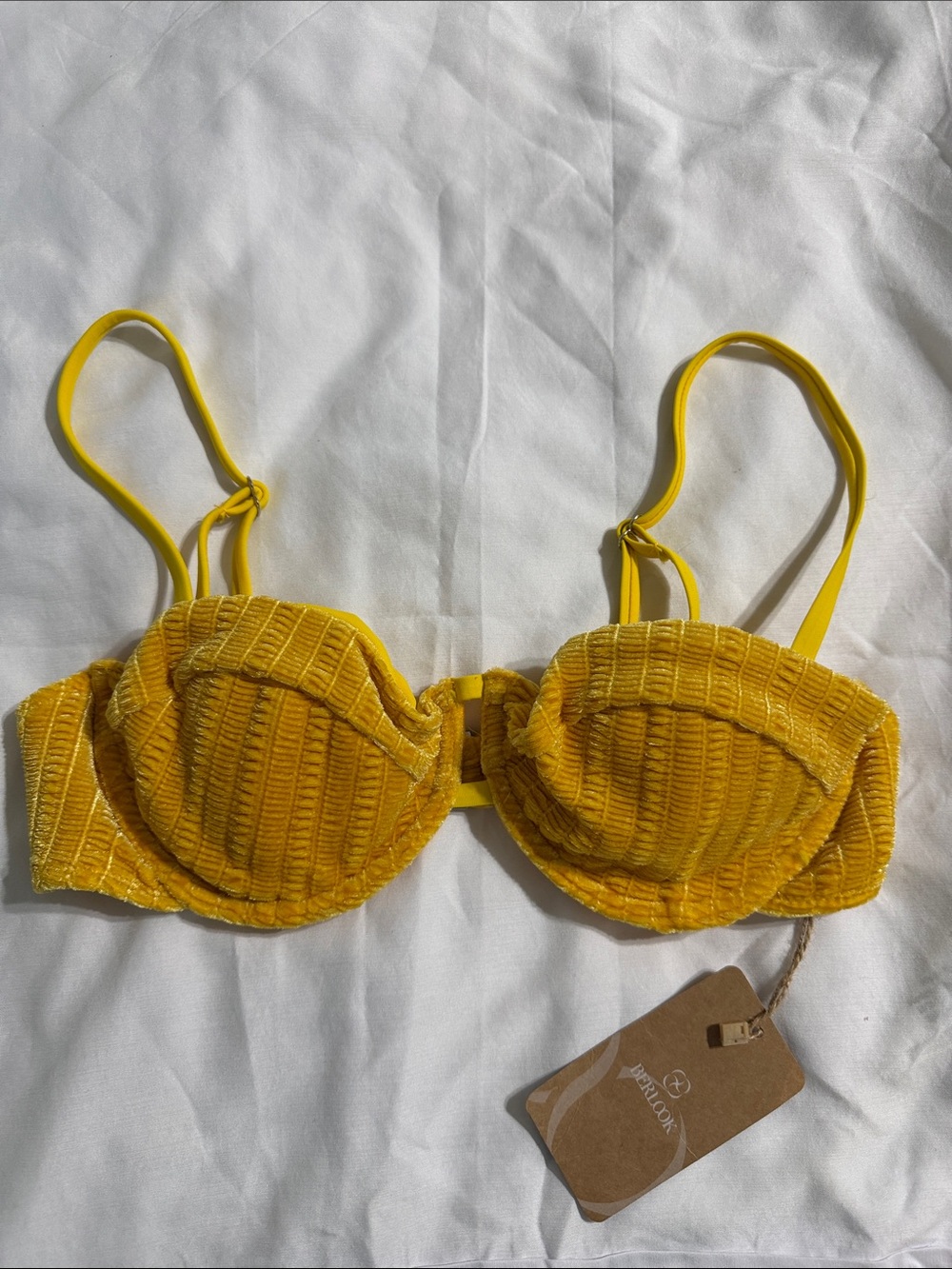 Yellow Berlook top size Small velvet